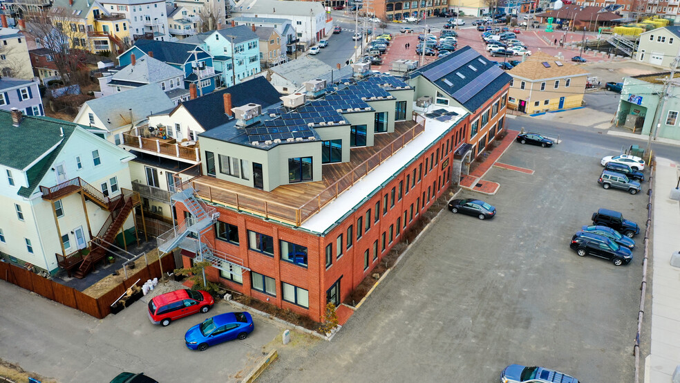 33 Commercial St, Gloucester, MA for rent - Aerial - Image 2 of 11