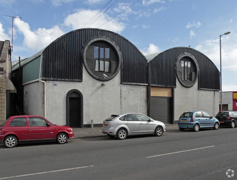 204 Dalrymple St, Greenock for sale - Building Photo - Image 2 of 4