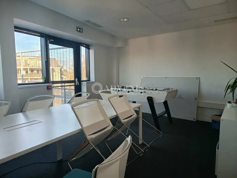 Office in Lille to rent - Interior Photo - Image 3 of 8