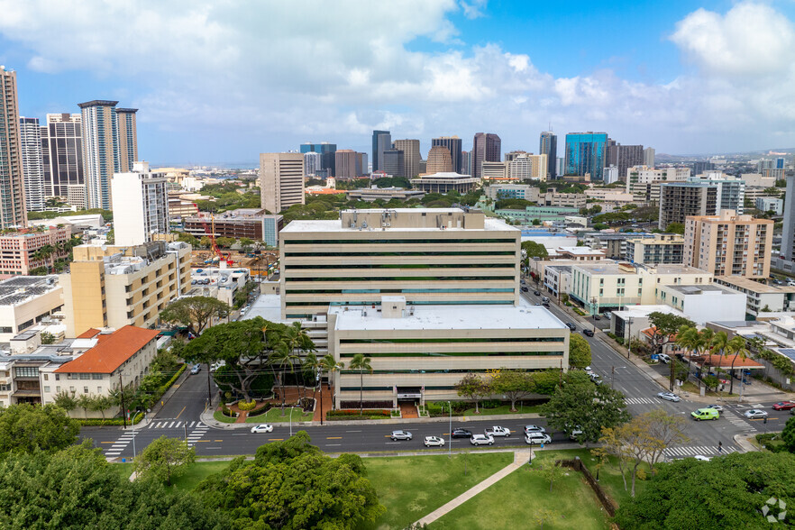 1100 Ward Ave, Honolulu, HI for rent - Building Photo - Image 2 of 8