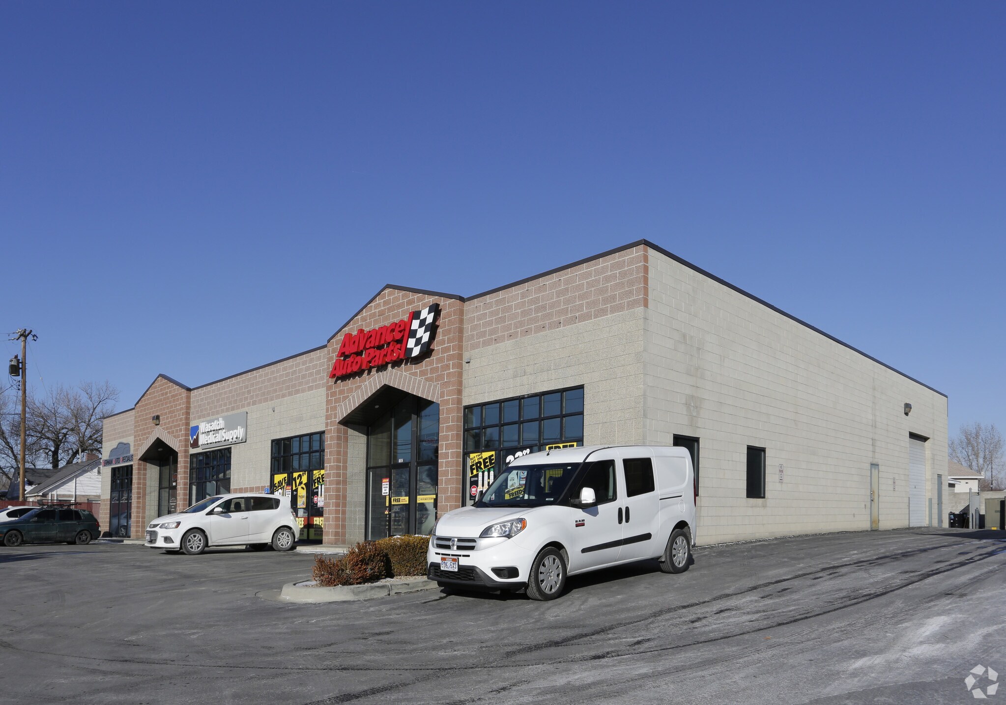 1356-1372 W 7800 S, West Jordan, UT for sale Primary Photo- Image 1 of 1