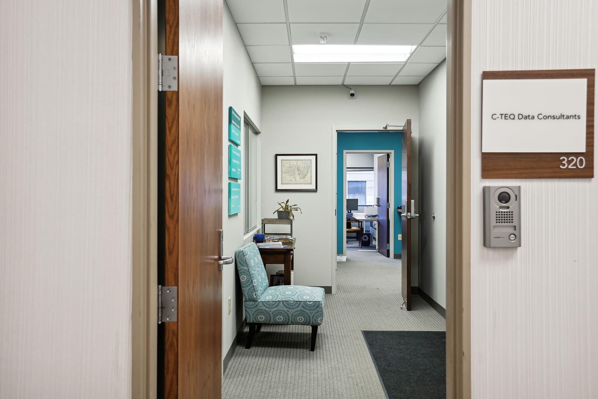 330 2nd Ave S, Minneapolis, MN to rent Interior Photo- Image 1 of 19
