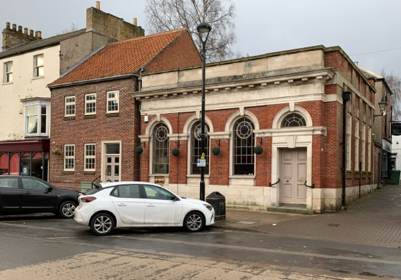 31 Market Pl, York to rent Primary Photo- Image 1 of 2