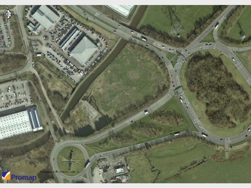 Davies Rd, Blackburn for sale Primary Photo- Image 1 of 1