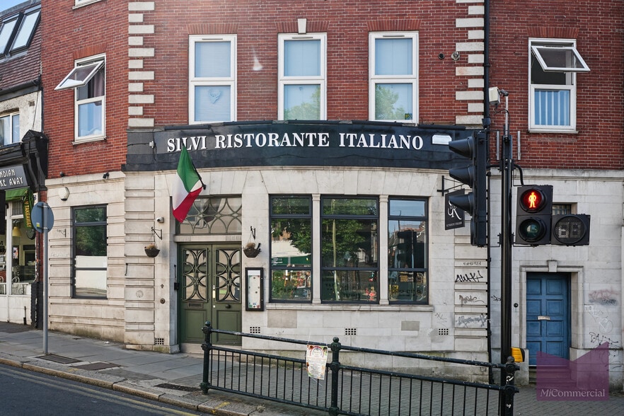 84 High Rd, London to rent - Building Photo - Image 3 of 11
