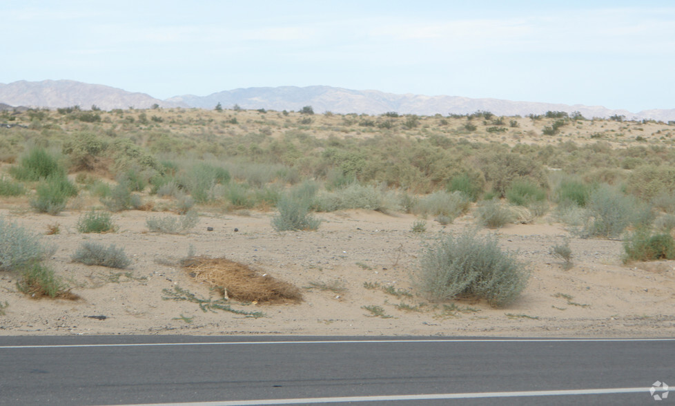 Amboy Rd & Adobe Rd, Twentynine Palms, CA for sale - Building Photo - Image 1 of 5