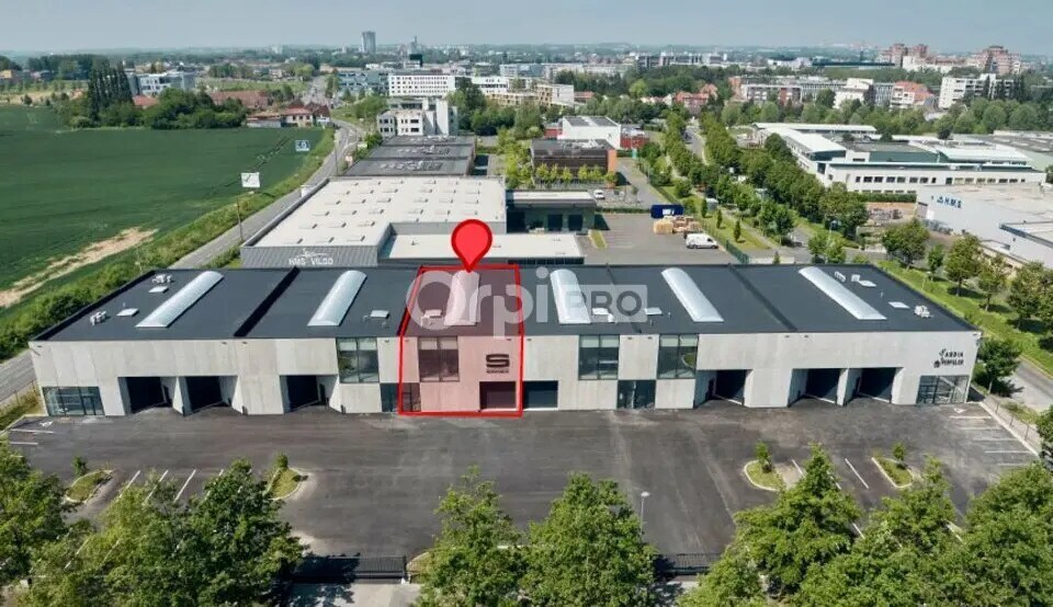 Office in Loos to rent - Aerial - Image 3 of 9