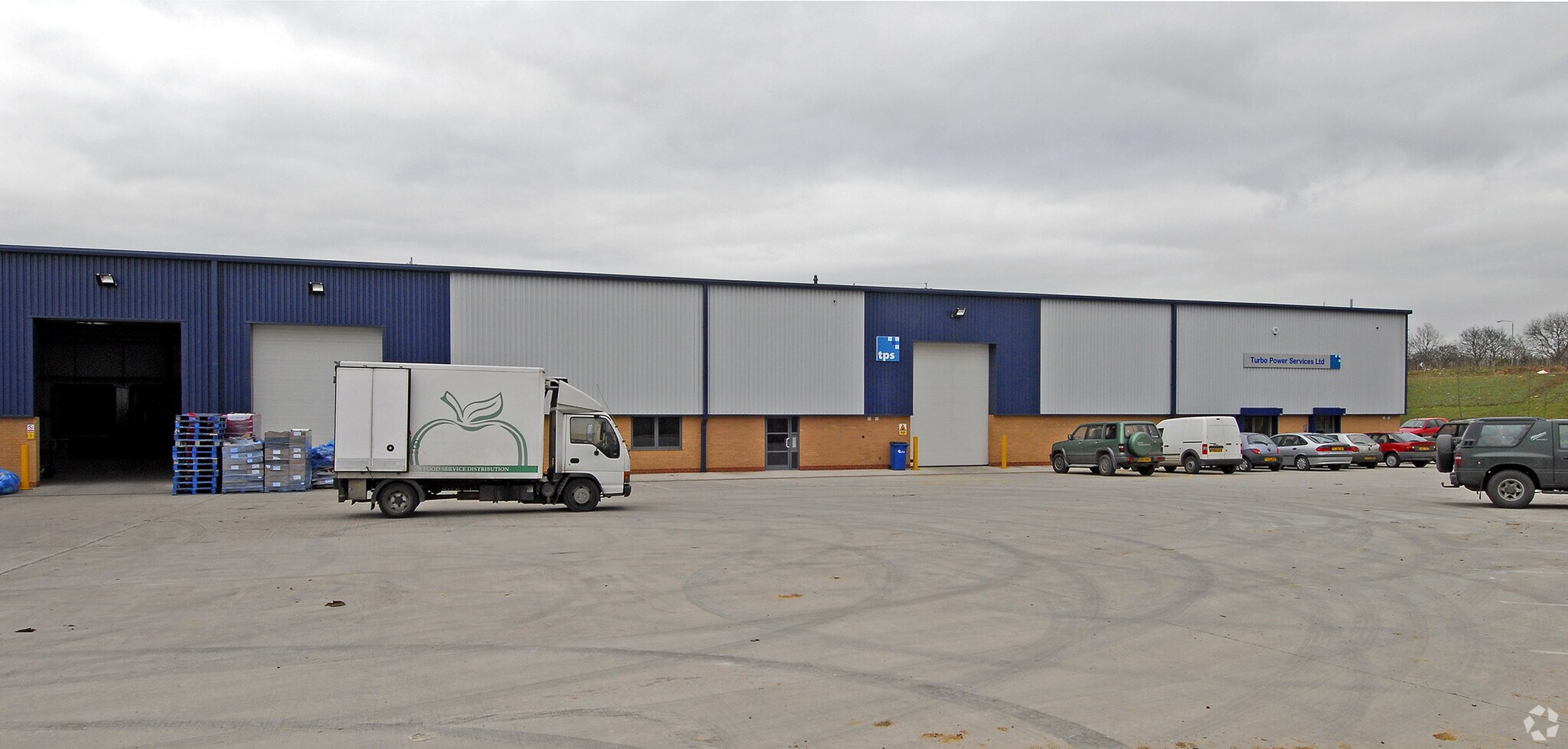 Walker Rd, Coalville for sale Primary Photo- Image 1 of 1