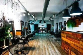 Retail in Badalona, Barcelona to rent Interior Photo- Image 1 of 10