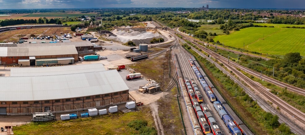 Road and Rail Distribution Centre, Queen Adelaide Way, Ely to rent - Aerial - Image 2 of 5