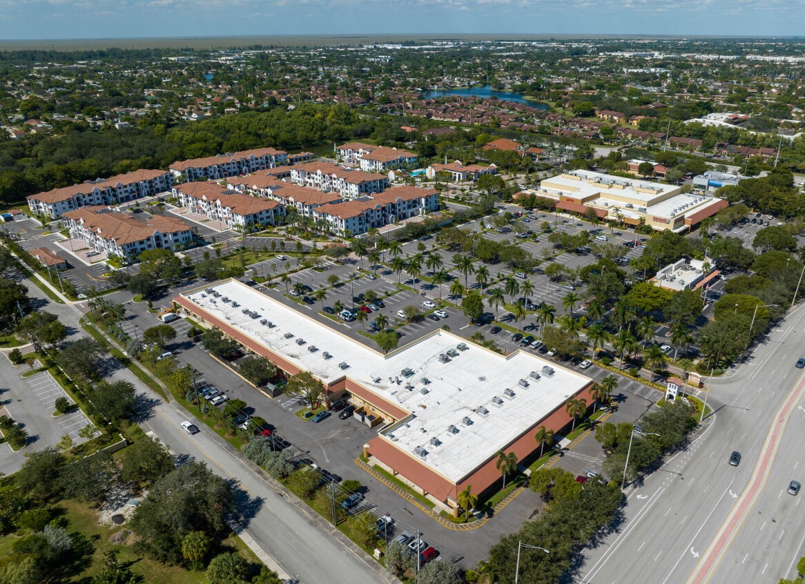 4117-4385 N Pine Island Rd, Sunrise, FL for sale Building Photo- Image 1 of 1