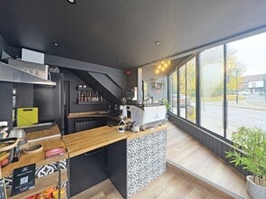 25 Frankwell, Shrewsbury to rent Interior Photo- Image 2 of 3