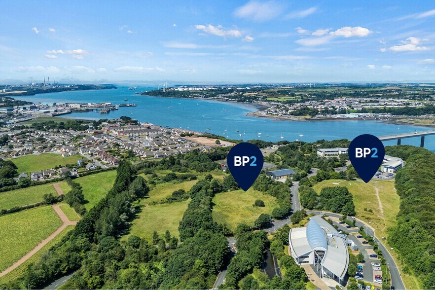 Llanion Hill, Pembroke Dock for sale - Primary Photo - Image 1 of 1