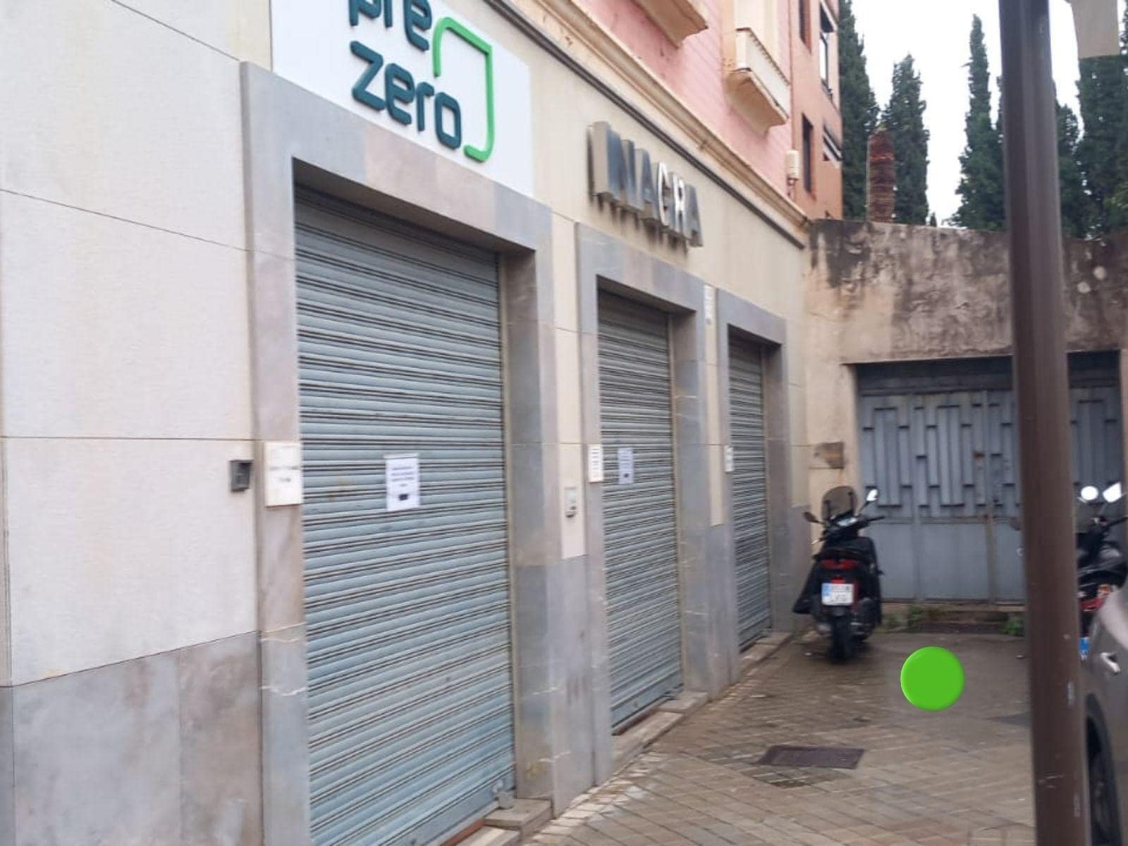 Retail in Granada, Granada to rent Building Photo- Image 1 of 32