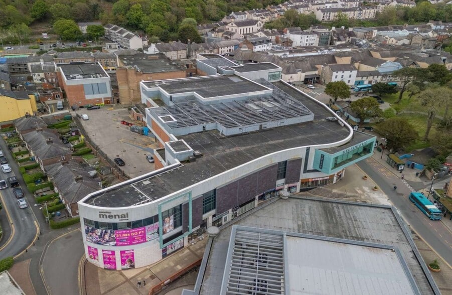 Garth Rd, Bangor to rent - Aerial - Image 3 of 13
