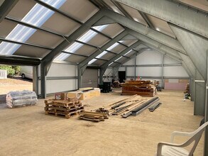 Unit 10 Hatfield, North Mymms to rent Interior Photo- Image 1 of 1