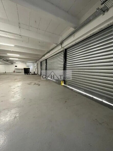 Industrial in Créteil to rent - Building Photo - Image 1 of 6