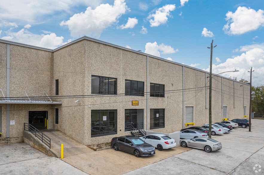 1800-1802 South St, Houston, TX for rent - Building Photo - Image 1 of 6