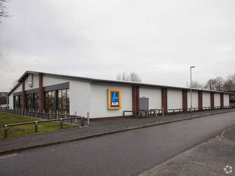 Garratt Way, Manchester for sale - Primary Photo - Image 1 of 1