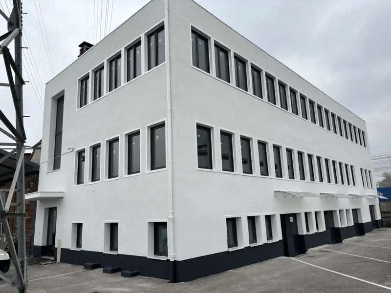Vente Bureaux 600 m² - Photo 1
