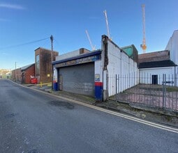 18 Northampton Ln, Swansea to rent Building Photo- Image 1 of 3