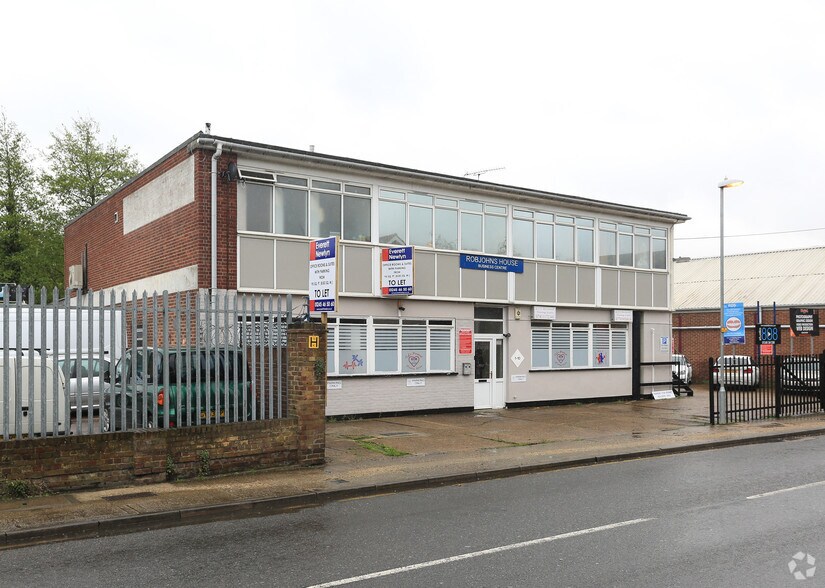 Navigation Rd, Chelmsford for sale - Primary Photo - Image 1 of 1