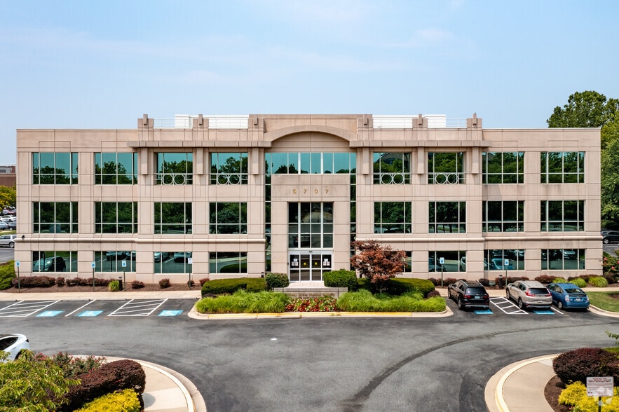 9707 Medical Center Dr, Rockville, MD for rent - Building Photo - Image 2 of 4