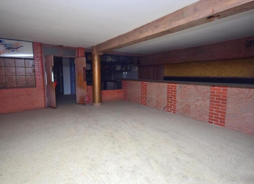 Cerdanyola del Vallès, BAR 08290 - Unit 01 -  - Interior Photo - Image 1 of 9