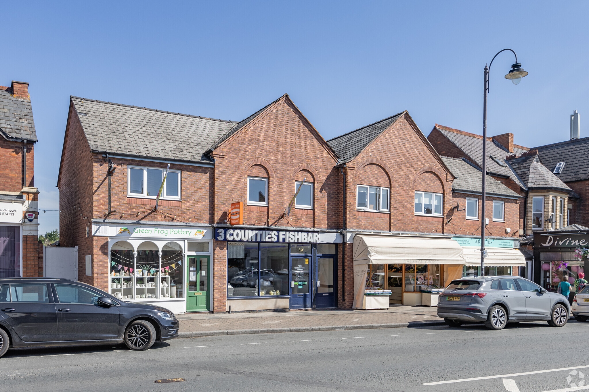 107-113 Barnards Green Rd, Malvern to rent Building Photo- Image 1 of 2