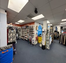 394-406 Bitterne Rd, Southampton to rent Interior Photo- Image 2 of 5