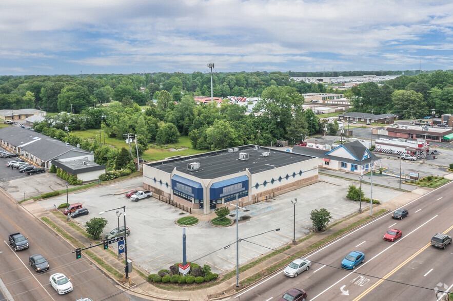 984 Main St, Southaven, MS for sale - Aerial - Image 2 of 6