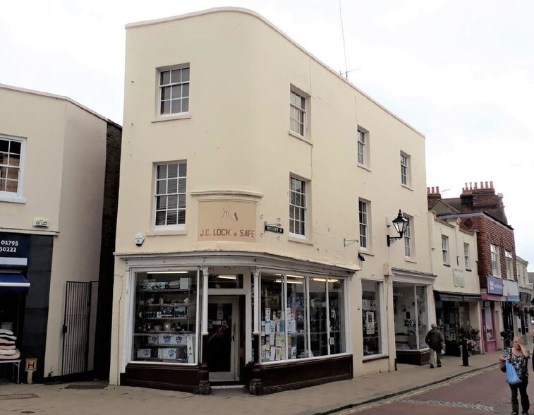 12 Market St, Faversham, ME13 7AH UK