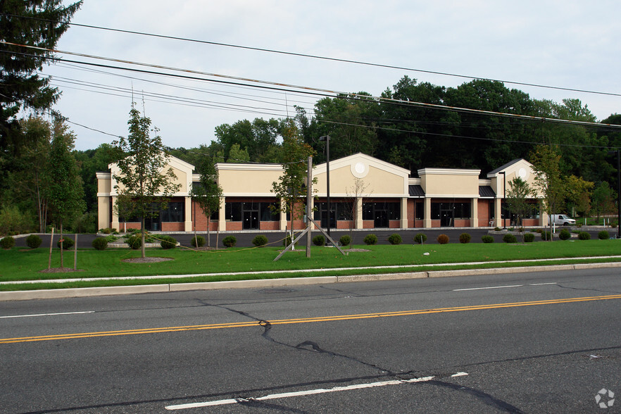 135 US Highway 46, Budd Lake, NJ for rent - Primary Photo - Image 1 of 5