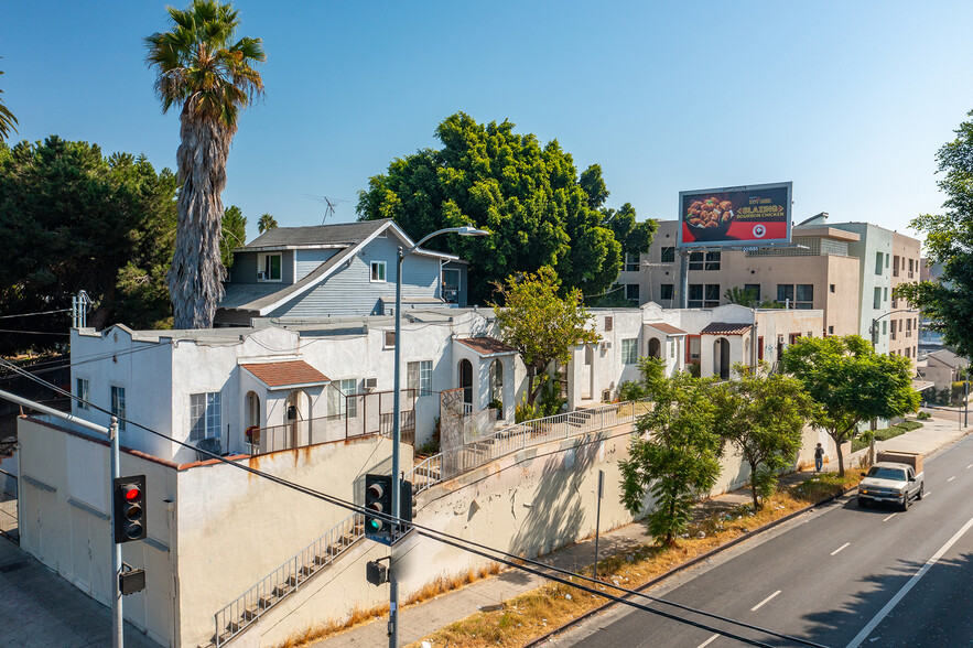 272 S Burlington Ave, Los Angeles, CA for sale - Building Photo - Image 1 of 27