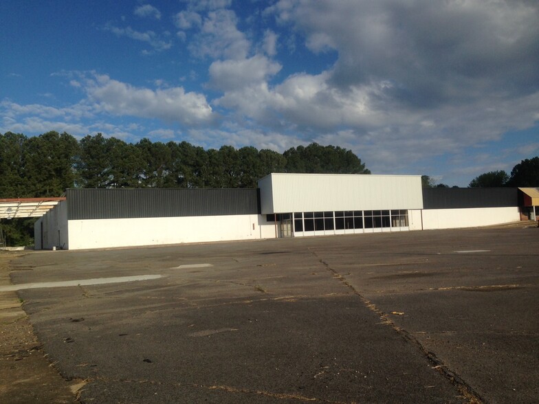 1625 N Lindell St, Martin, TN for sale - Building Photo - Image 3 of 3