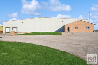 More details for 1613 W 1st St, Vinton, IA - Industrial for Rent