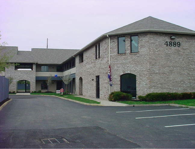 4889 Sinclair Rd, Columbus, OH for sale - Building Photo - Image 1 of 1