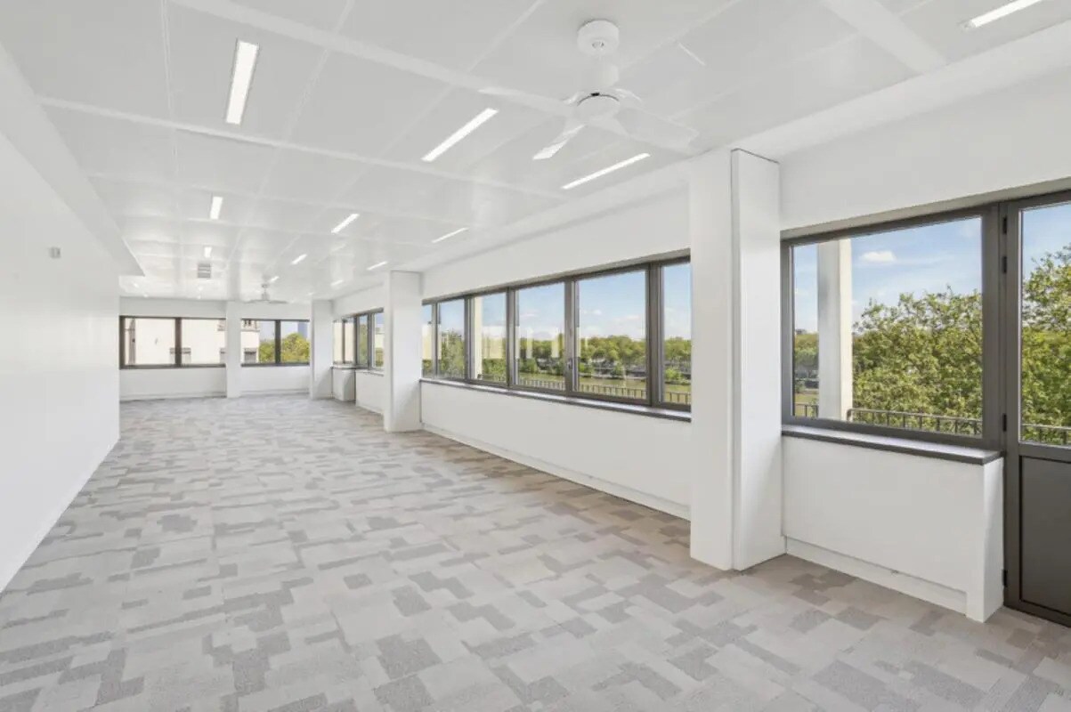 Lyon, RHO 69002 -  -  - Interior Photo - Image 1 of 7