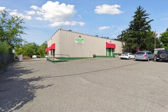 4800 Joslyn Rd, Lake Orion, MI for rent Building Photo- Image 1 of 26