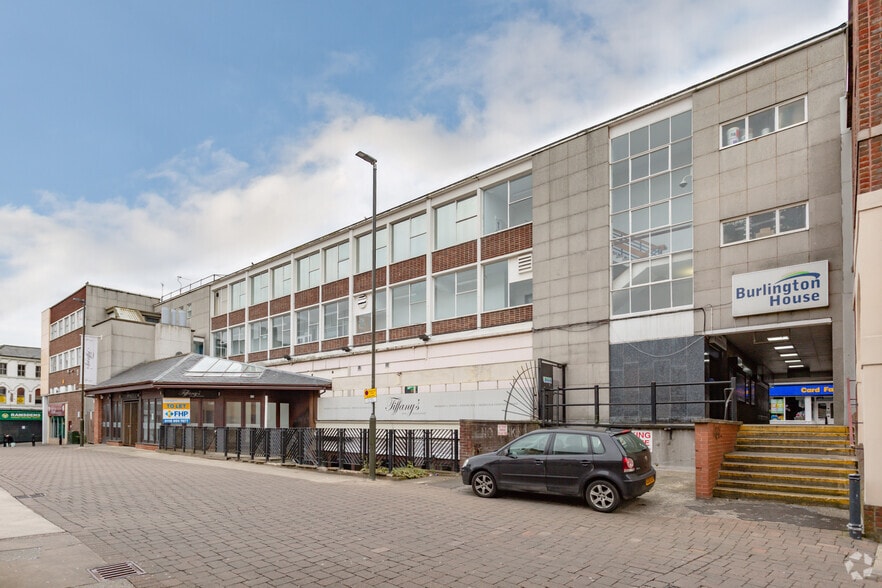 Burlington St, Chesterfield for sale - Primary Photo - Image 1 of 13