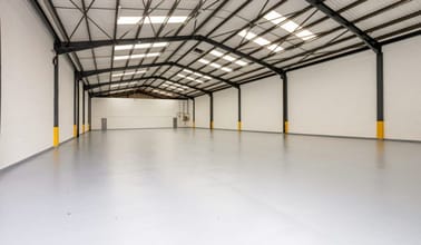 Shepley Rd, Manchester to rent Interior Photo- Image 1 of 2