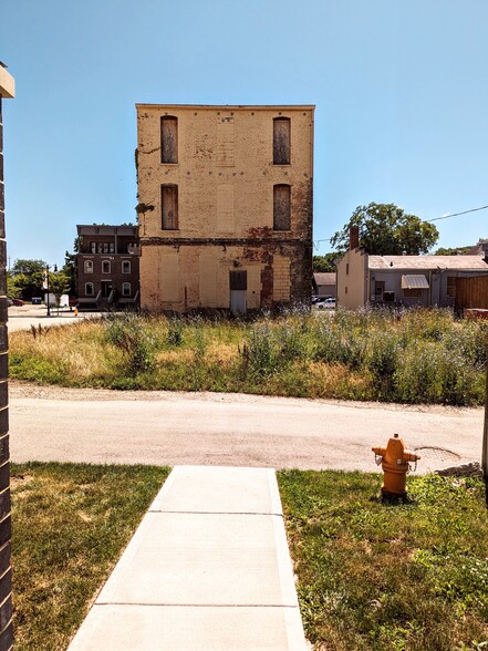 208 S 4th St, Lafayette, IN for sale - Building Photo - Image 3 of 17