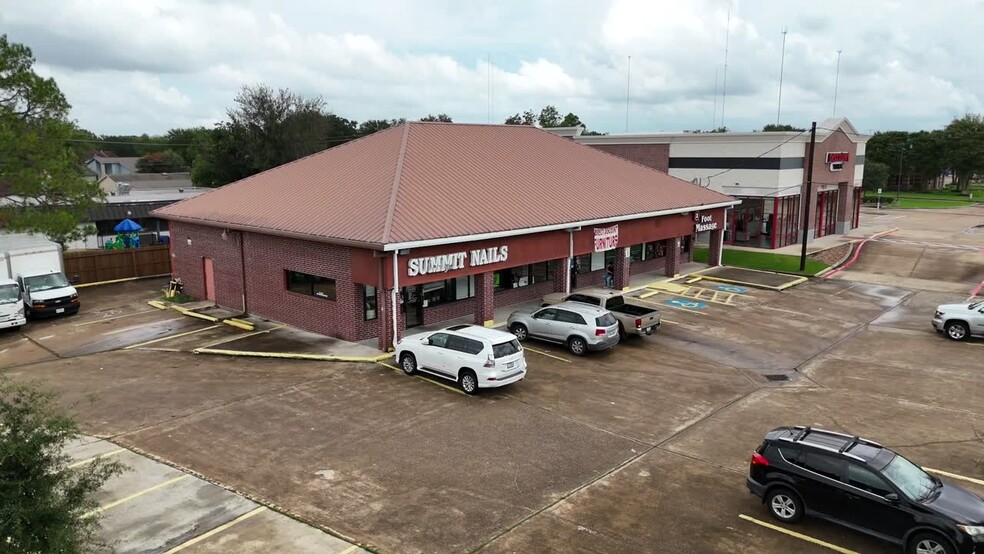 1619 Texas Pky, Missouri City, TX for sale - Commercial Listing Video - Image 2 of 12