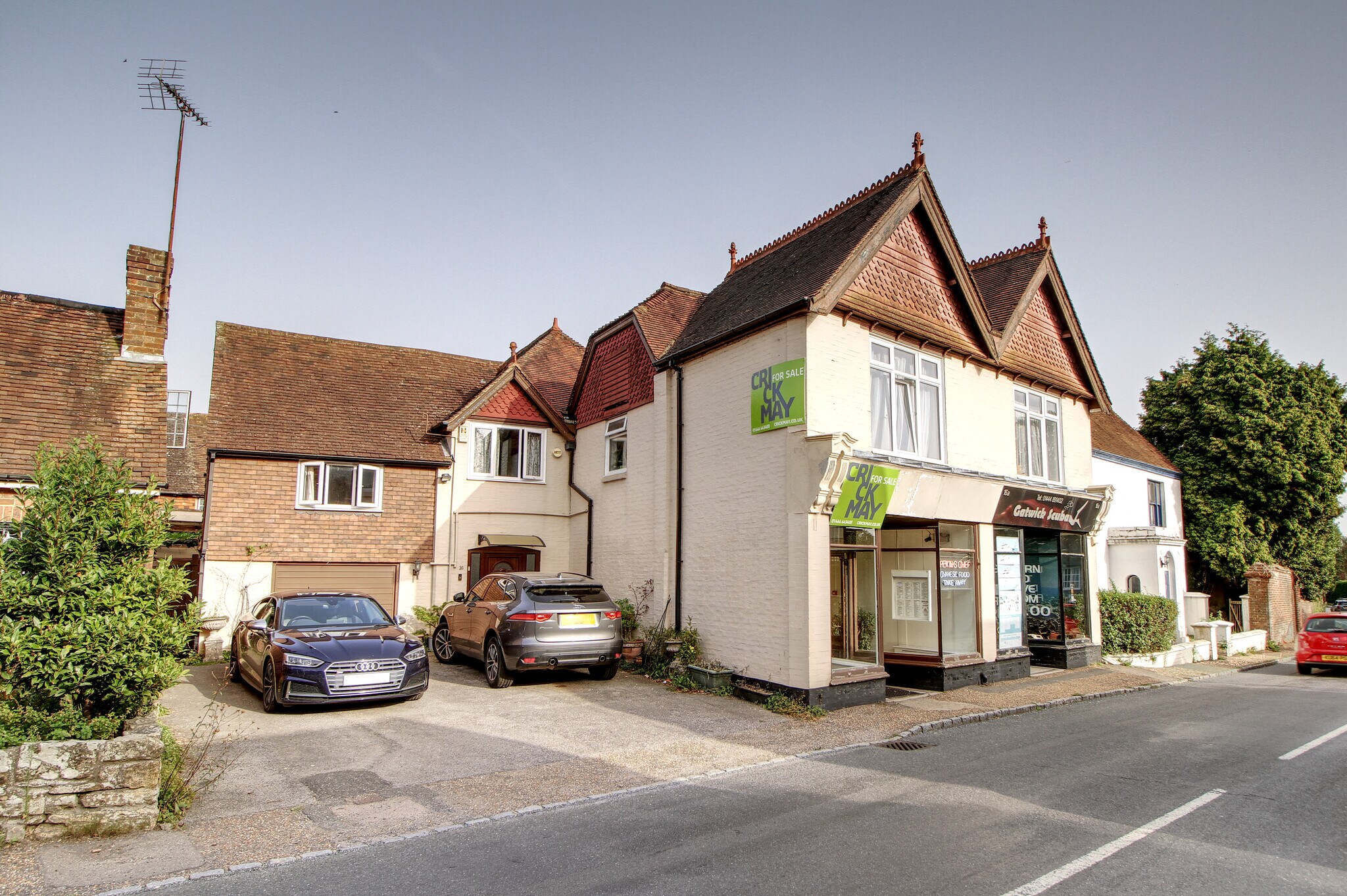 16 High St, Ardingly to rent Building Photo- Image 1 of 3