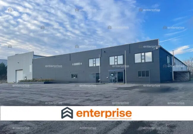 Vente Entrepôt 3 055 m²