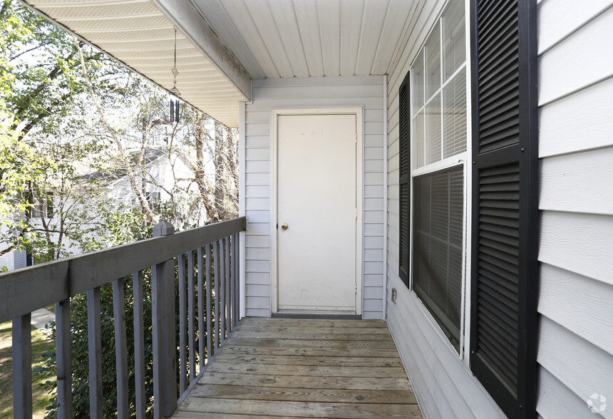 3004 Ivey Wood Ln, Durham, NC for sale - Interior Photo - Image 1 of 1