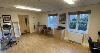 5 Alcester Rd, Stratford Upon Avon to rent Interior Photo- Image 2 of 4