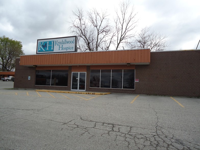 443 S Belt Hwy, Saint Joseph, MO for sale - Primary Photo - Image 1 of 1