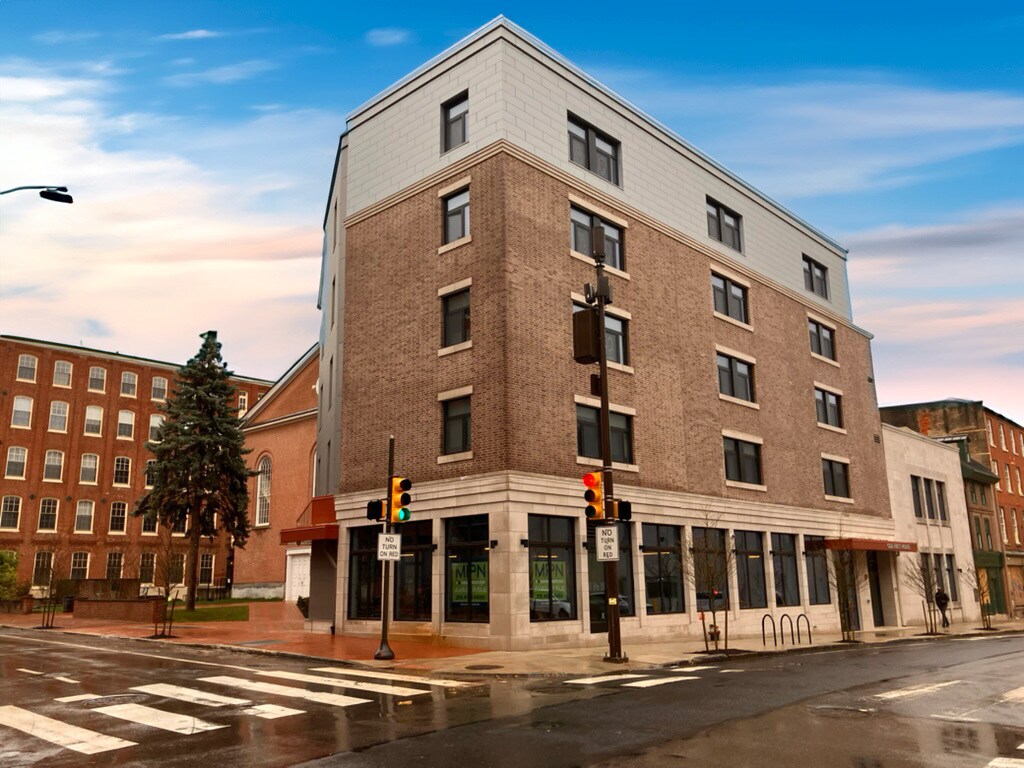 4th & Race St, Philadelphia, PA to rent Building Photo- Image 1 of 5