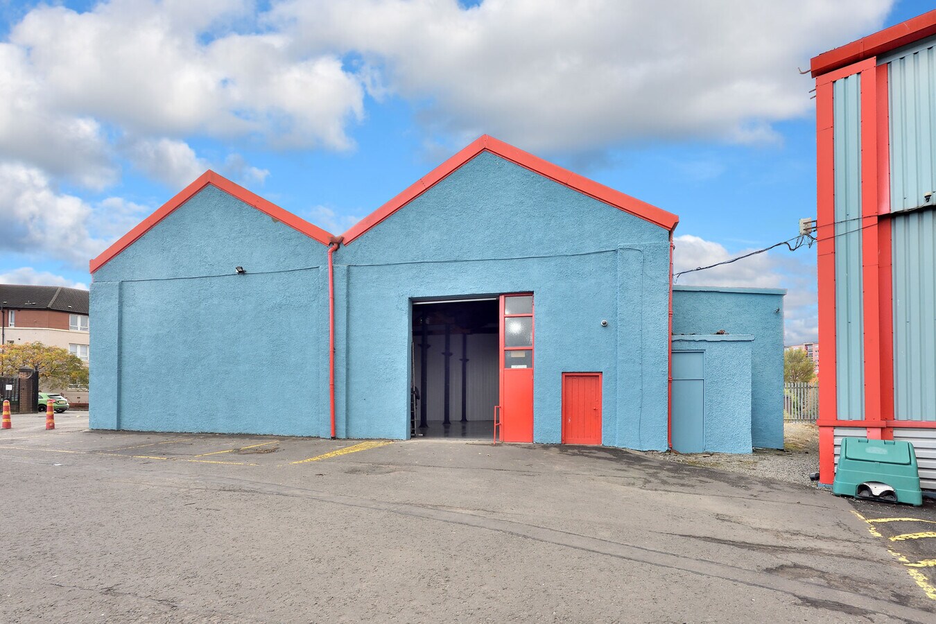 24 Craigmont St, Glasgow, G20 9BT UK